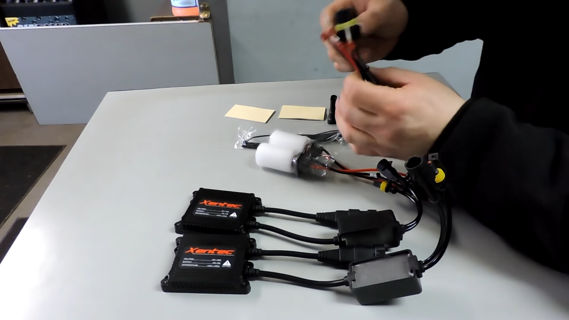 Xentec 35 Watt Slim Ballast HID Install And Review 5000K 1-25 Screenshot - Headlight Reviews