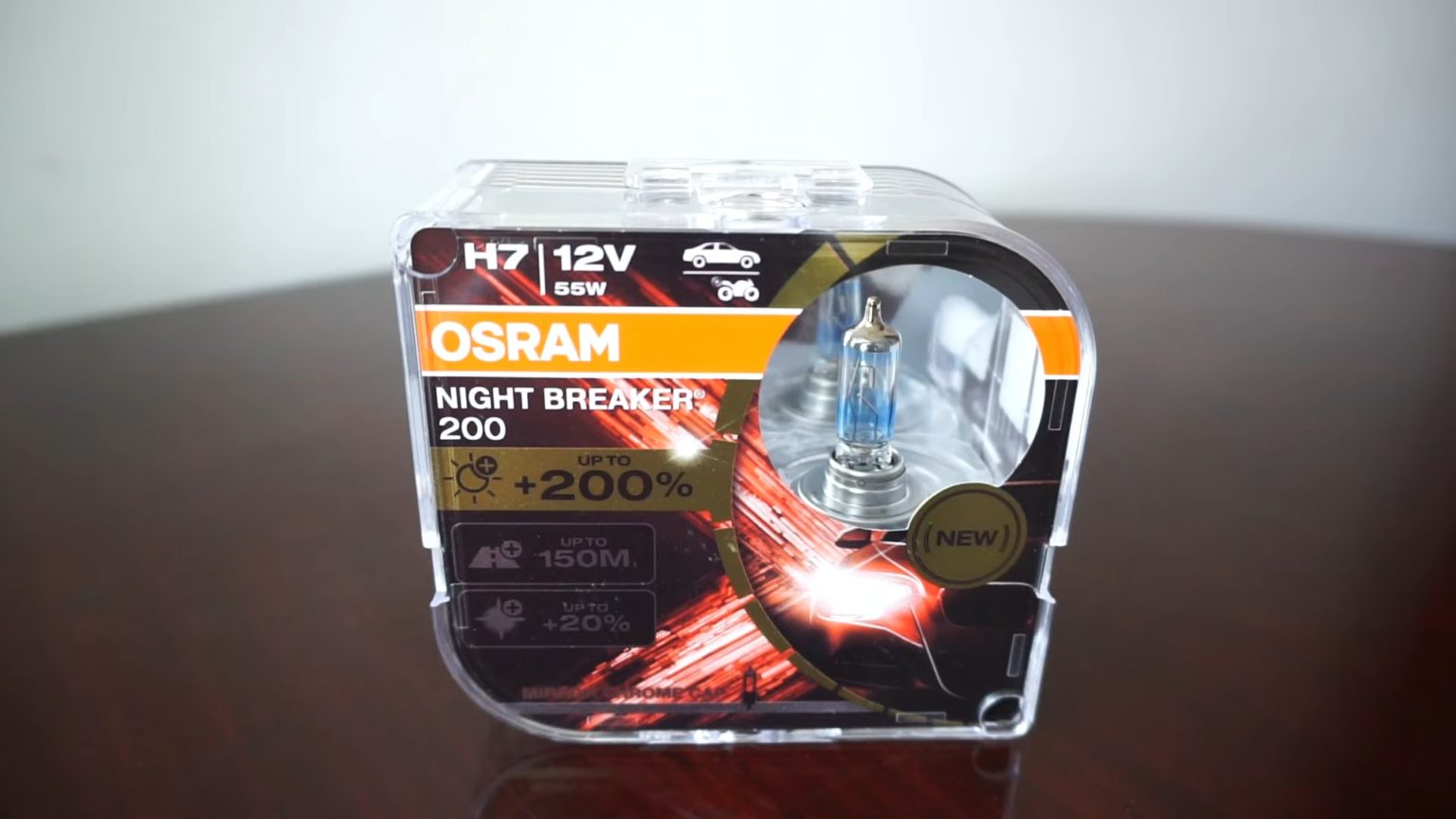 The 3 BEST Halogen Headlight Bulbs Of 2023 | Our Top Picks - Headlight ...