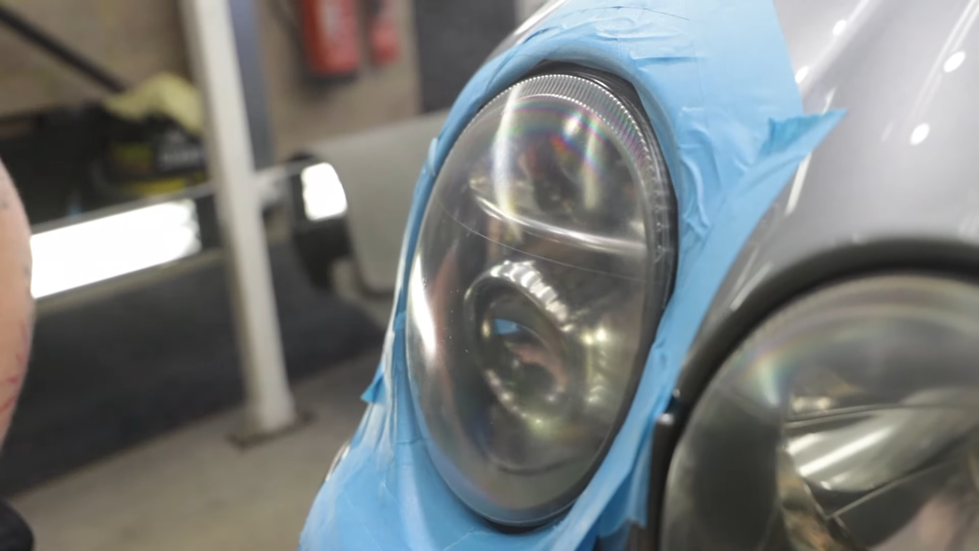 how-to-restore-faded-headlights-2-step-headlight-restoration-kit